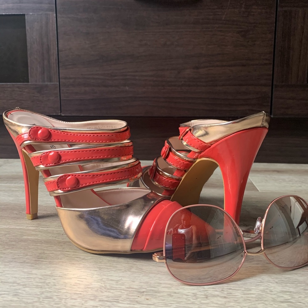 Women’s Coral heels